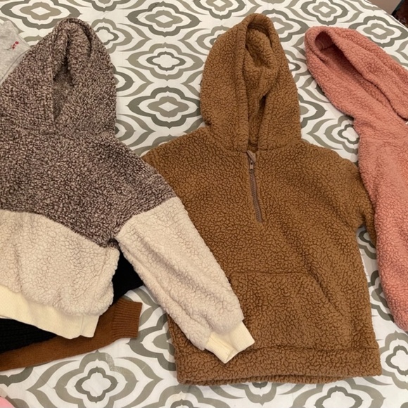 KIDS 4/5 Clothing *12 Items* - Picture 3 of 8